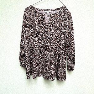 Women's Calvin Klein leopard print top gold chain and pearl size L  NWOT